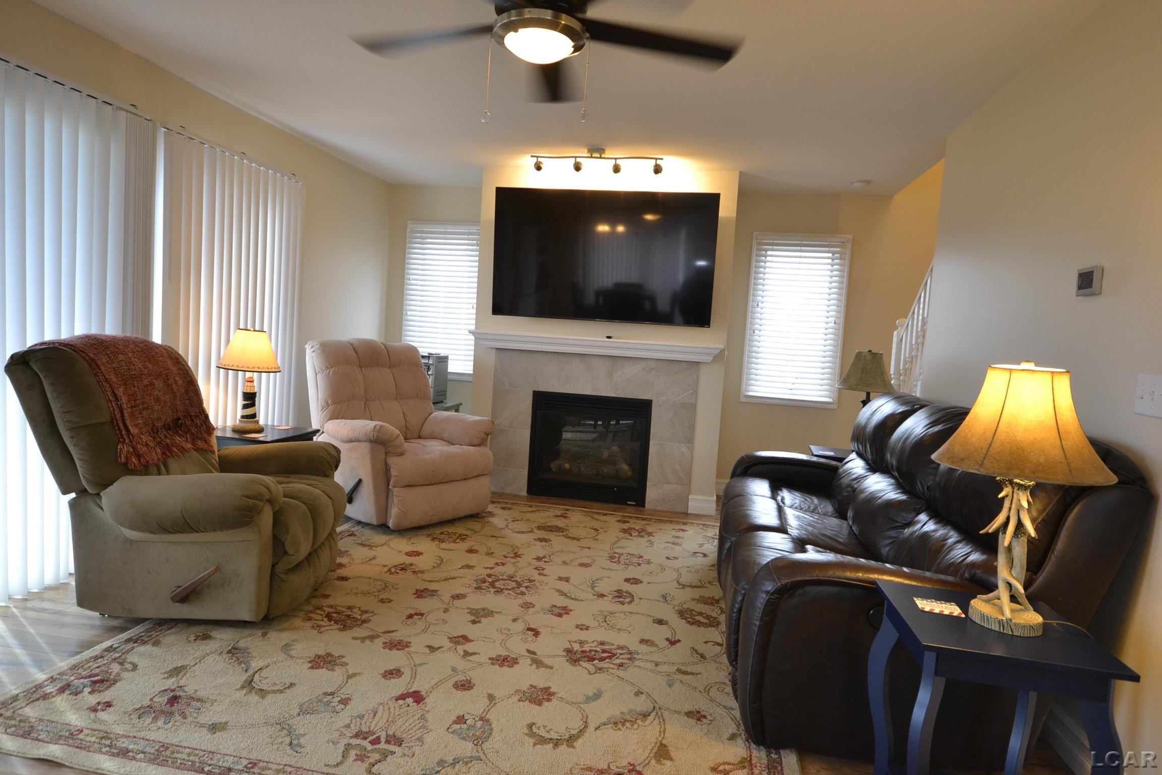 11320 W Ferndale Drive