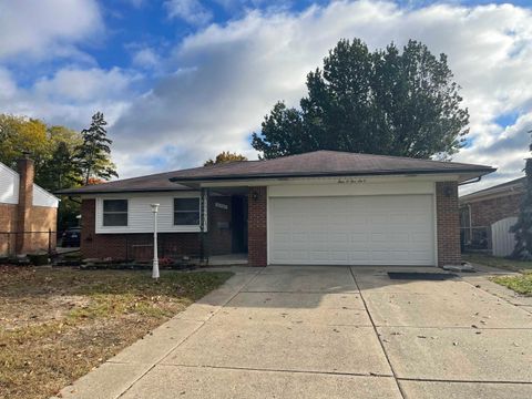 40560 Regency Drive Sterling Heights City MI 48313