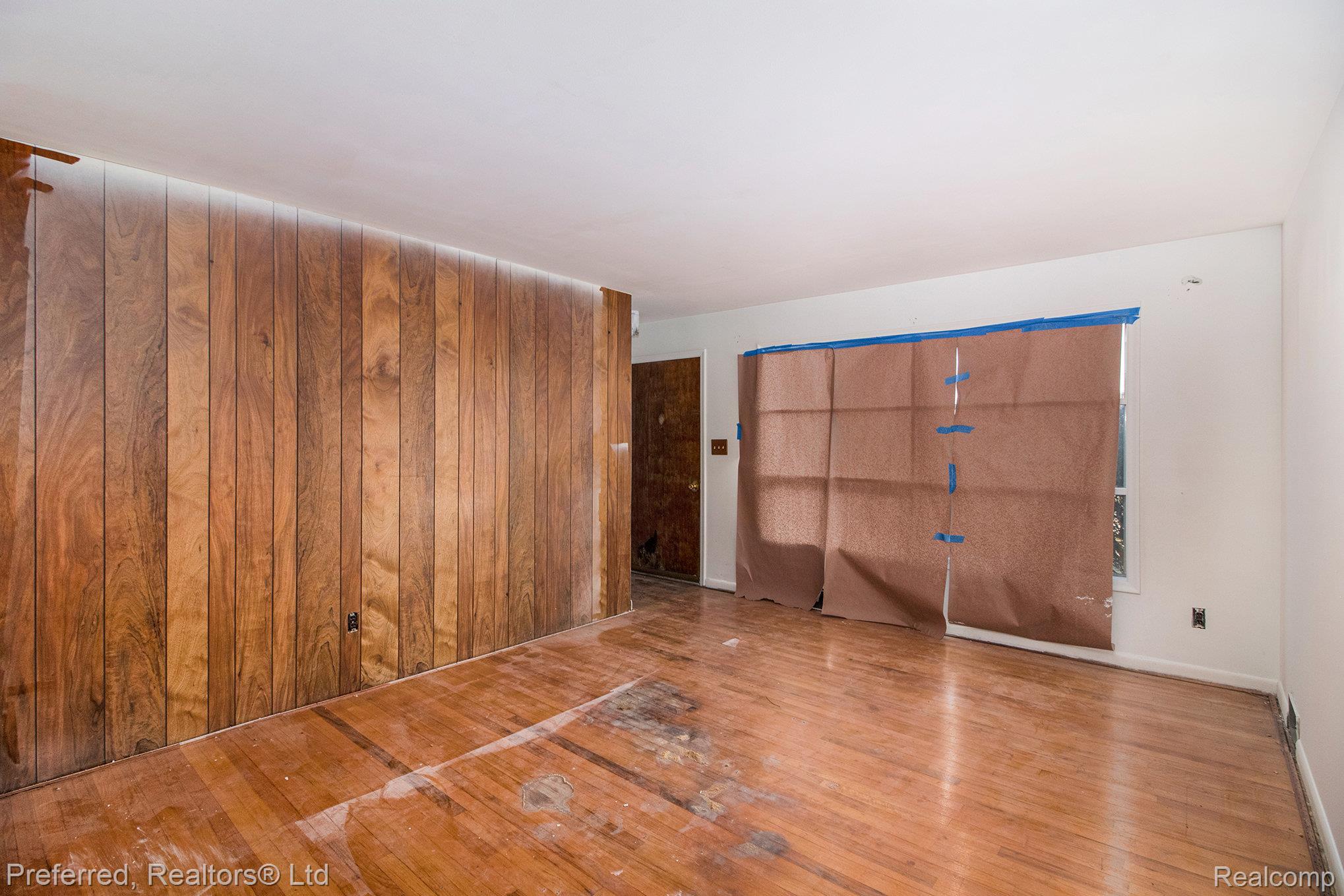 32151 Grandview Avenue