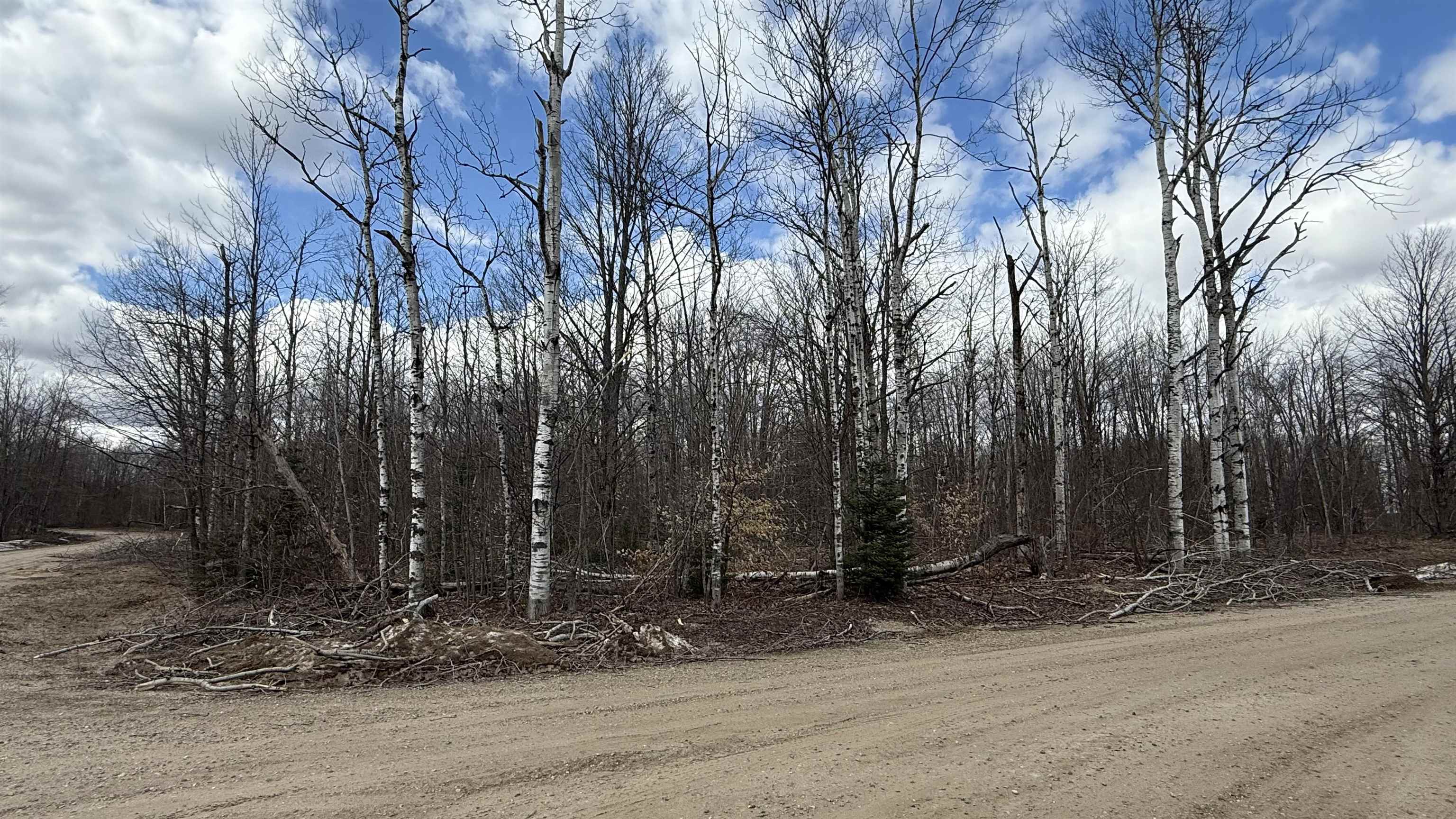 Lot 857 Hollyglen Drive