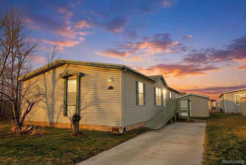 3423 Green Apple Court Ash Township MI 48117