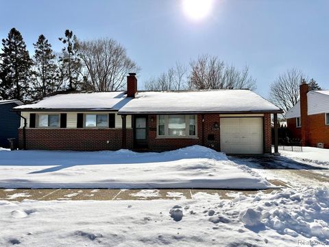 33659 Blackfoot Street Westland City MI 48185