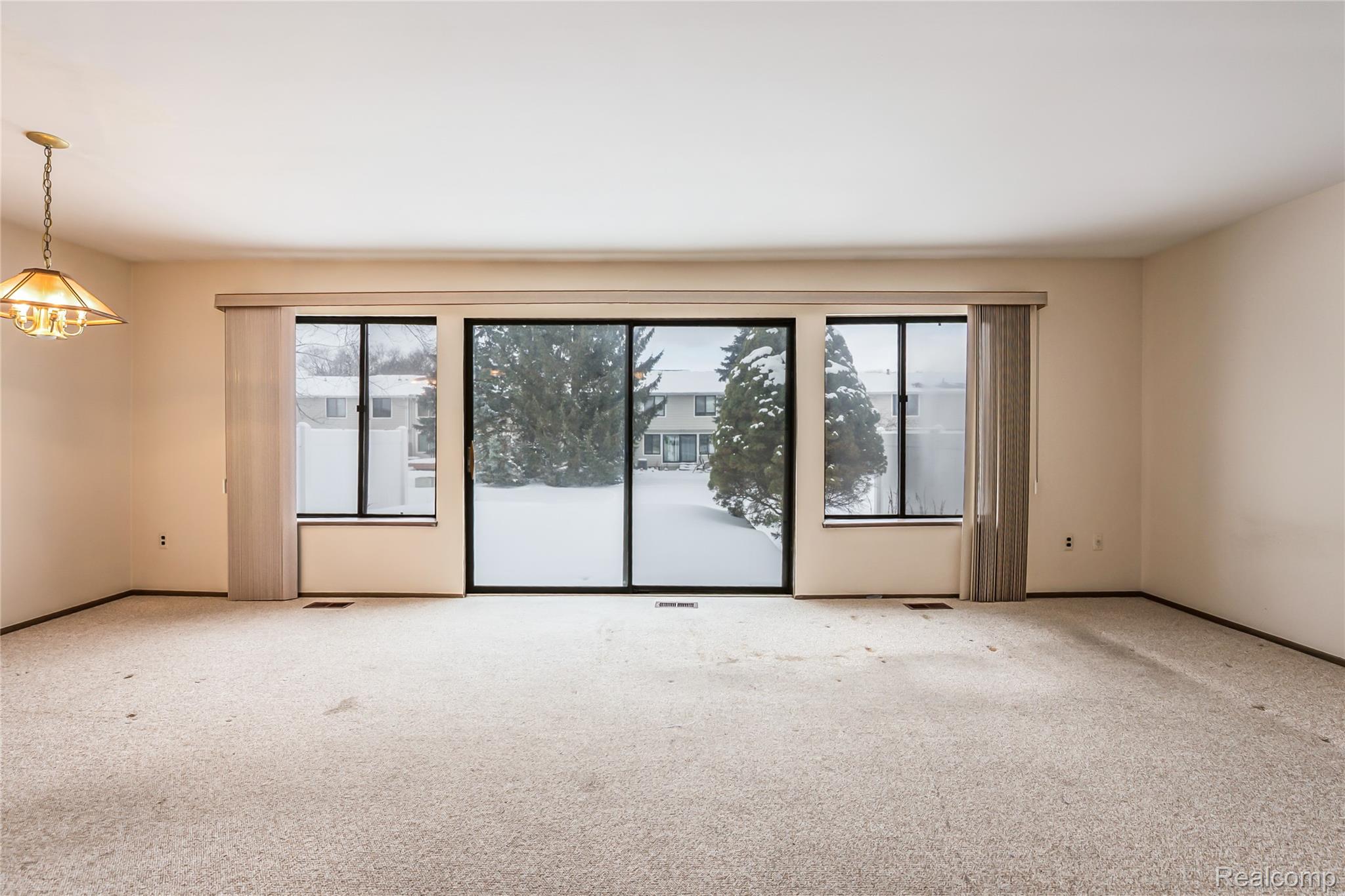 22747 Cranbrooke Drive