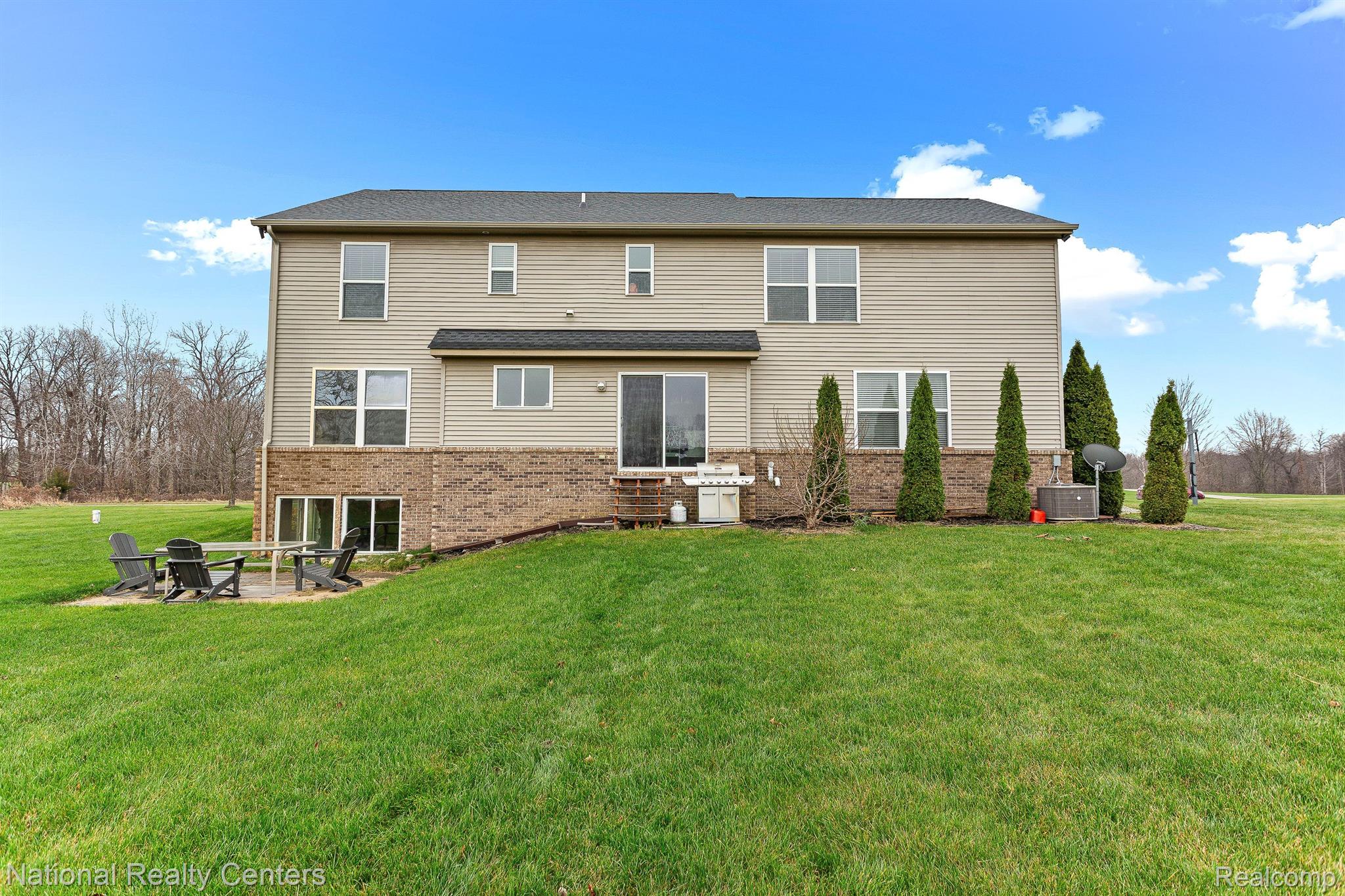 316 Lenox Lane
