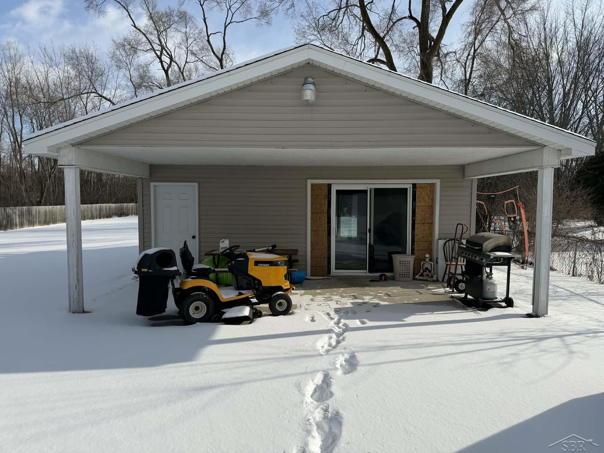 3626 Kawkawlin River Drive