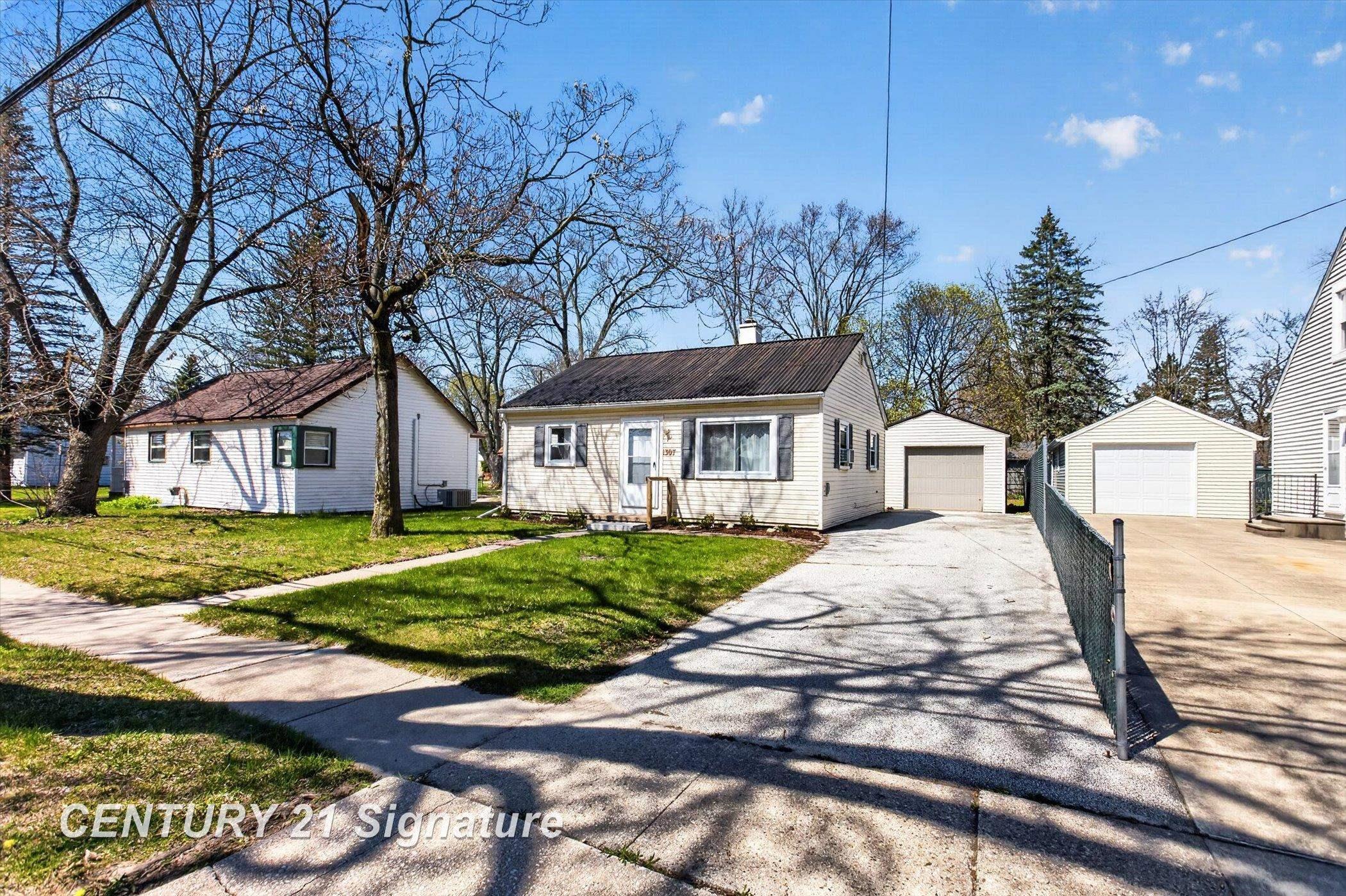 1307 E Haley Road