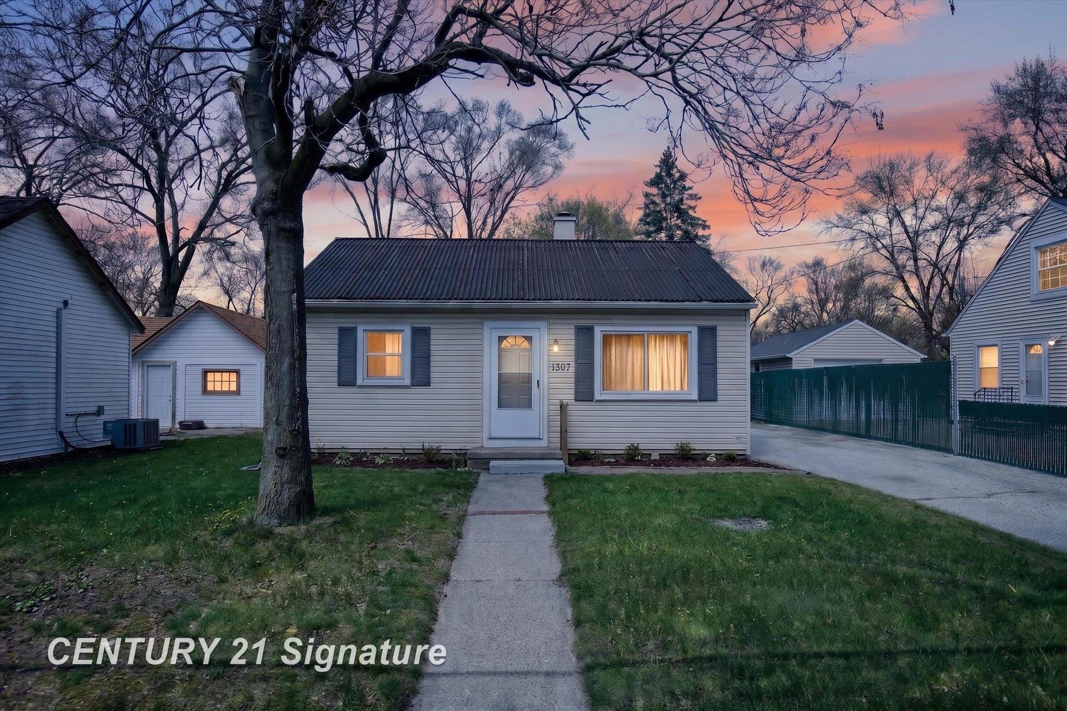 1307 E Haley Road