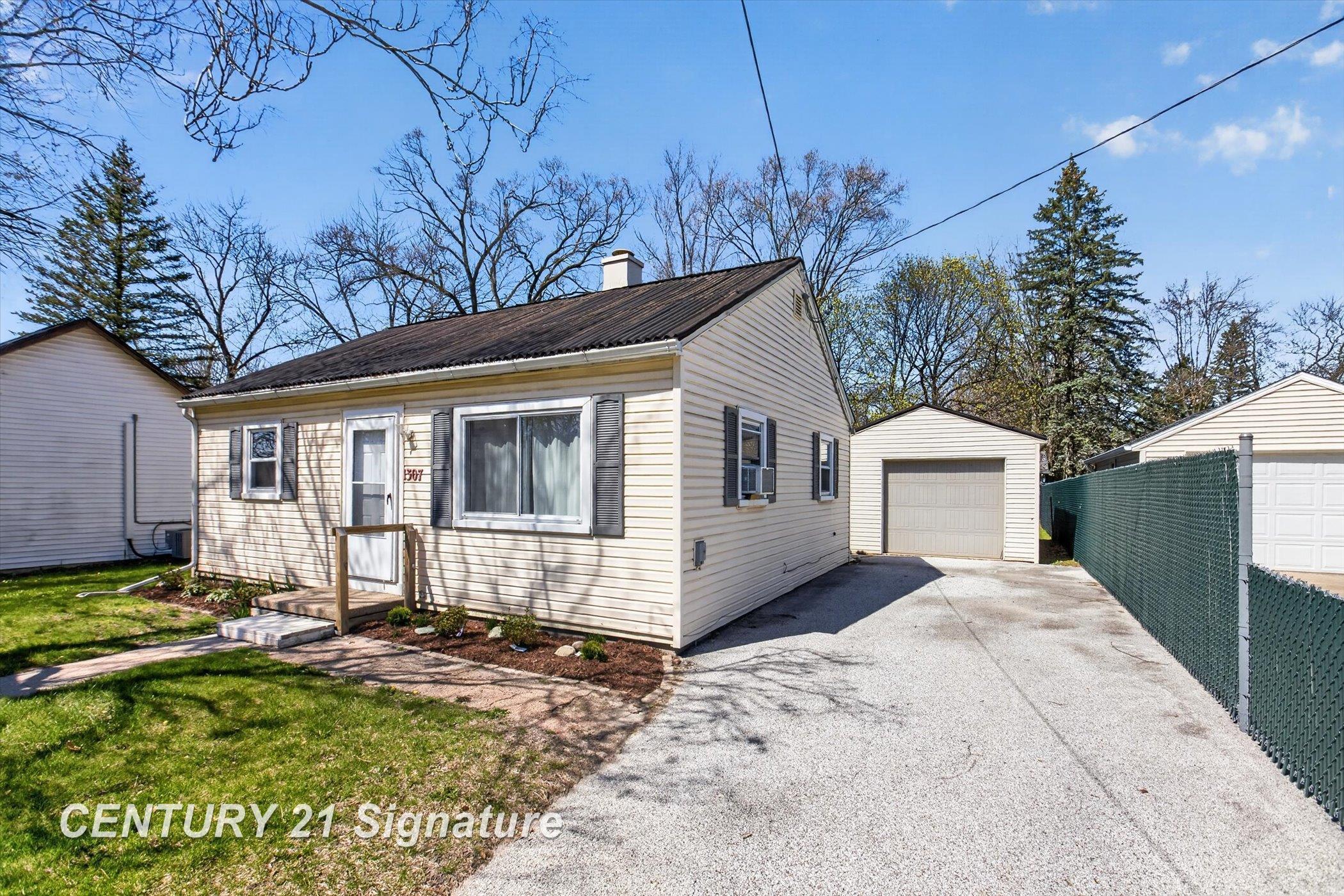 1307 E Haley Road