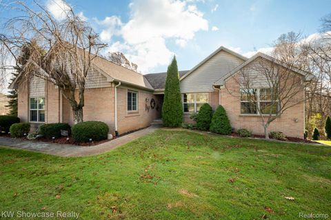 4142 Lake Stison Court White Lake Charter Township MI 48383