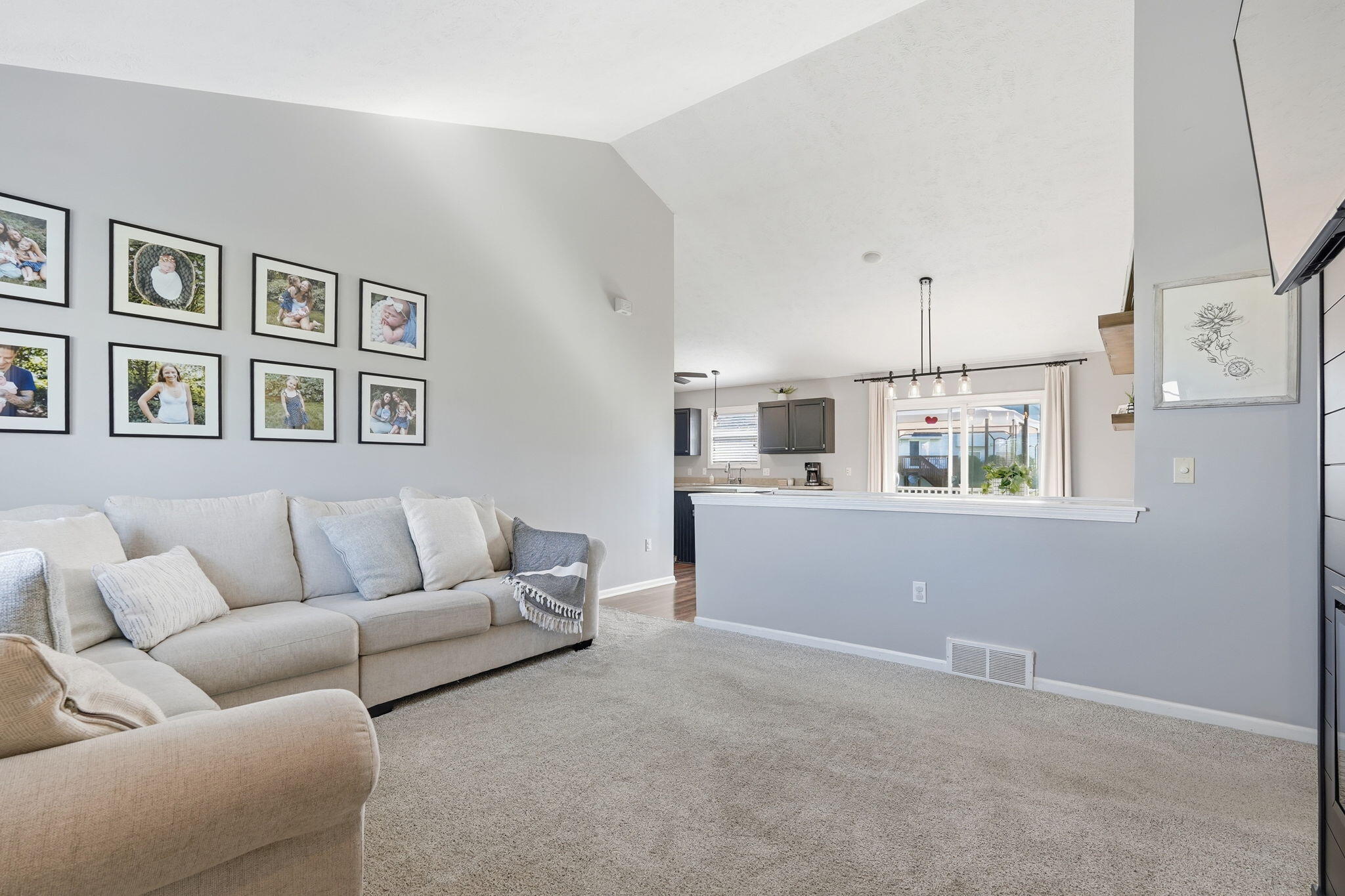 7036 Cornerstone Drive SE