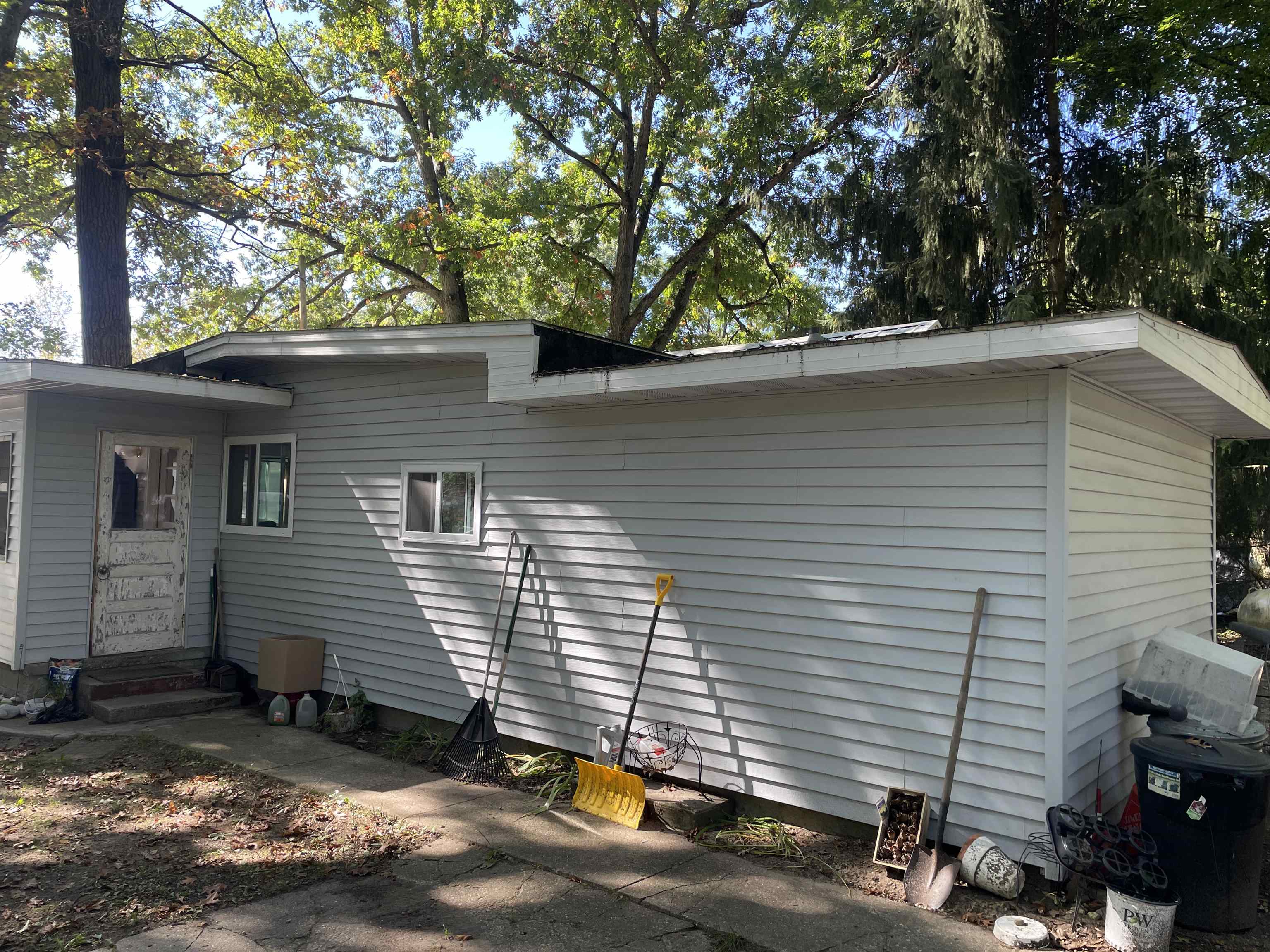 17068 Seventh Street