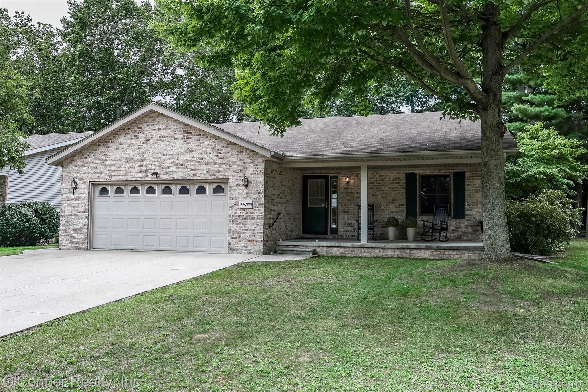 3875 Oak Hills Circle