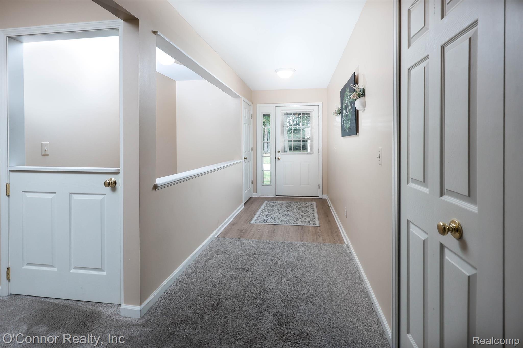 3875 Oak Hills Circle
