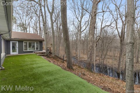 Tiny photo for 25500 Waycross, Southfield City, MI 48033 (MLS # 20261021601)