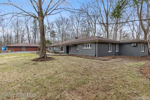 Tiny photo for 25500 Waycross, Southfield City, MI 48033 (MLS # 20261021601)