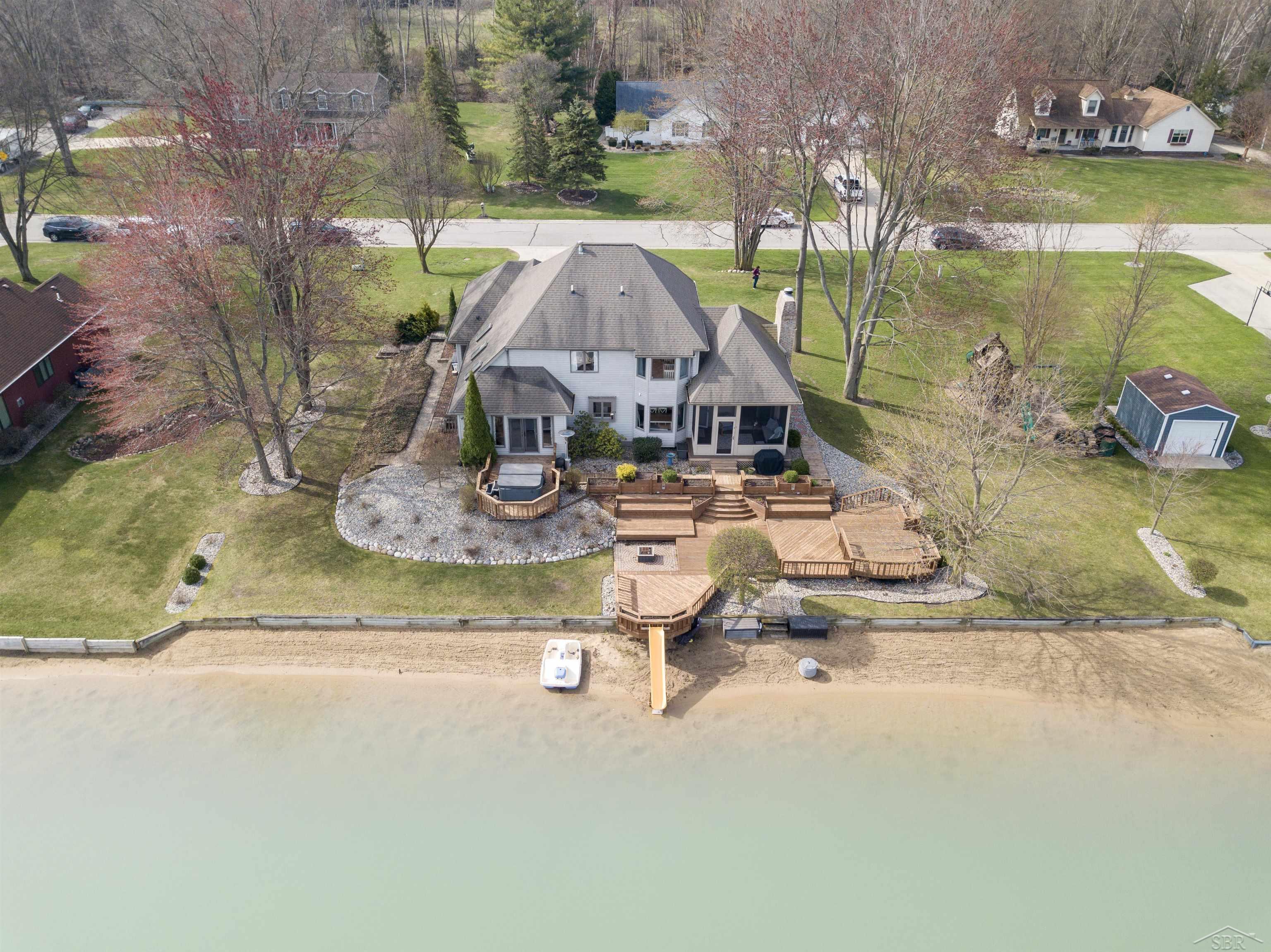 11244 S Lake Circle Drive