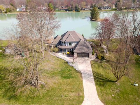 11244 S Lake Circle Drive Thomas Township Saginaw MI 48609
