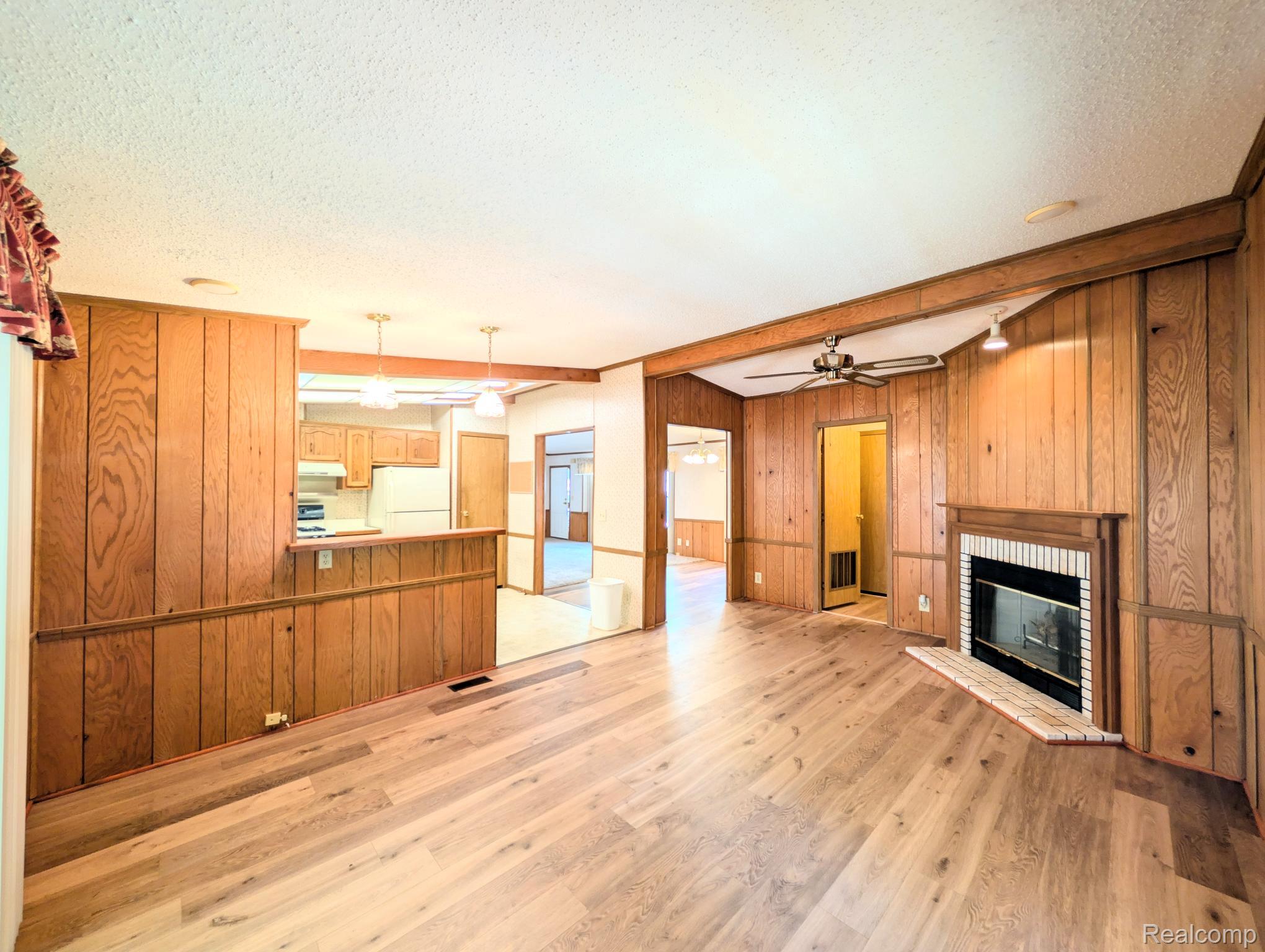 607 Park View