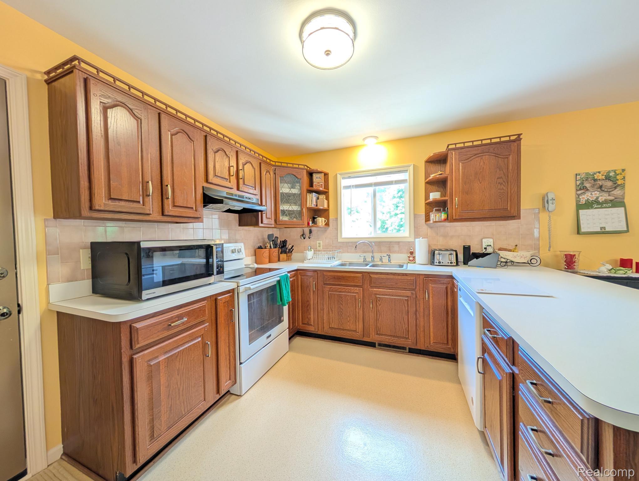 4005 Indian Camp Trail