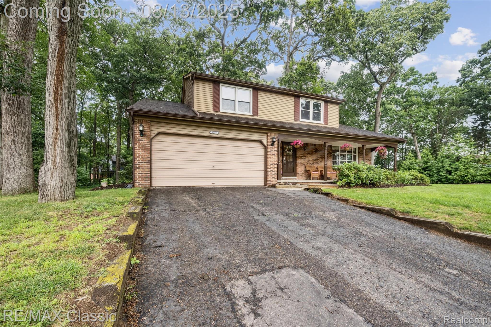 1561 Waters Edge Court