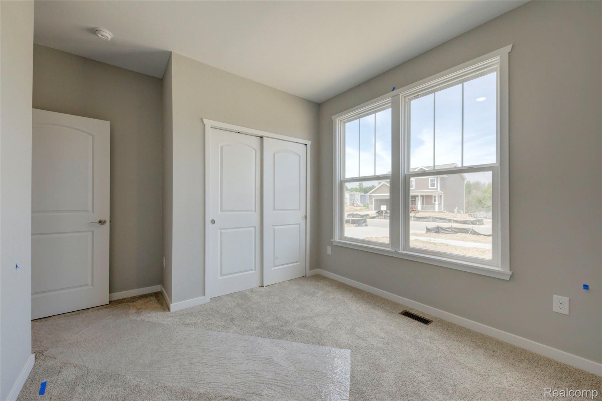 659 ROUND ROCK DR