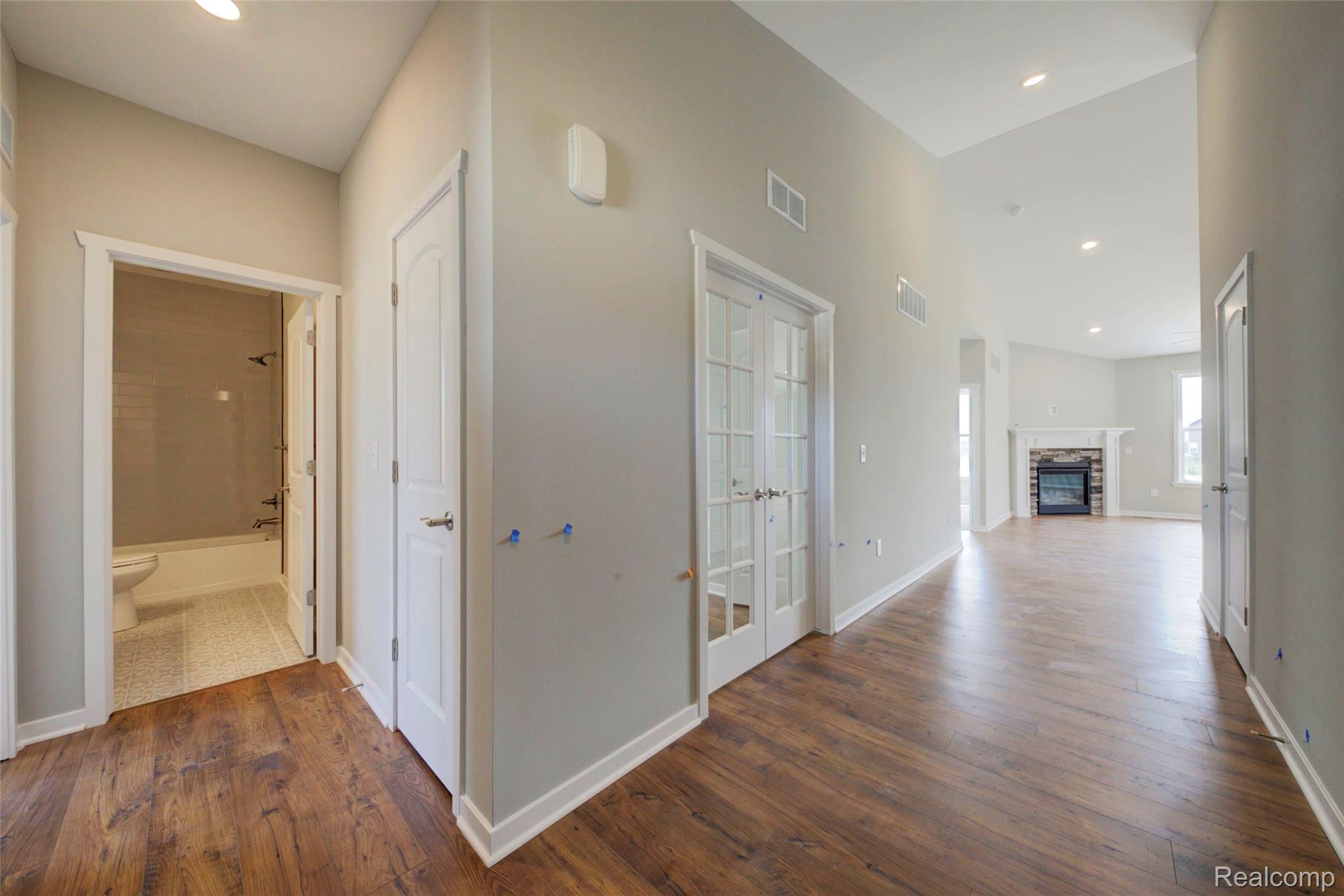 659 ROUND ROCK DR
