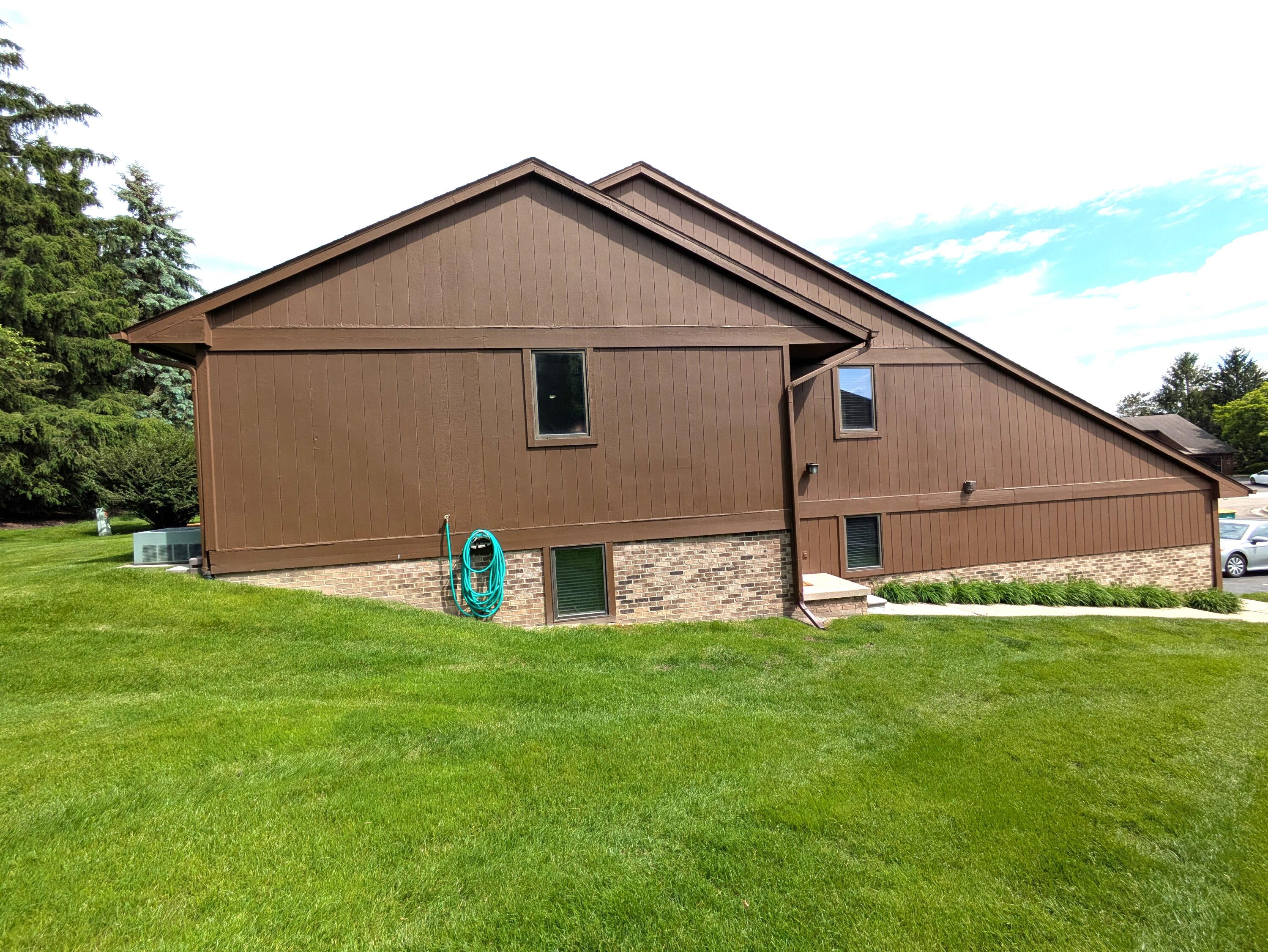 599 Echo Court
