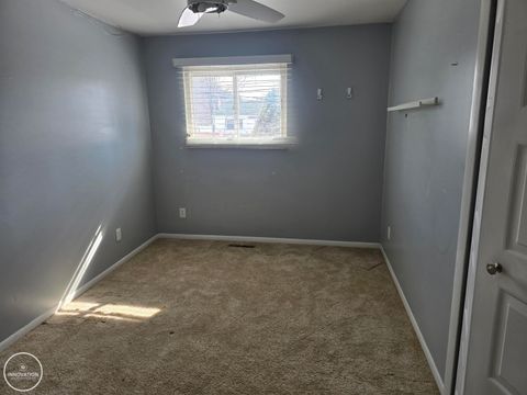 Tiny photo for 3239 N Shoreview Drive, Fort Gratiot Charter Township, MI 48059 (MLS # 58050201089)