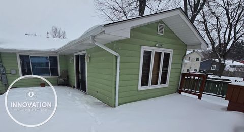 Tiny photo for 3239 N Shoreview Drive, Fort Gratiot Charter Township, MI 48059 (MLS # 58050201089)