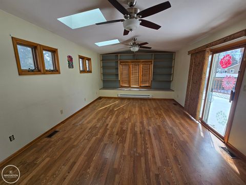 Tiny photo for 3239 N Shoreview Drive, Fort Gratiot Charter Township, MI 48059 (MLS # 58050201089)