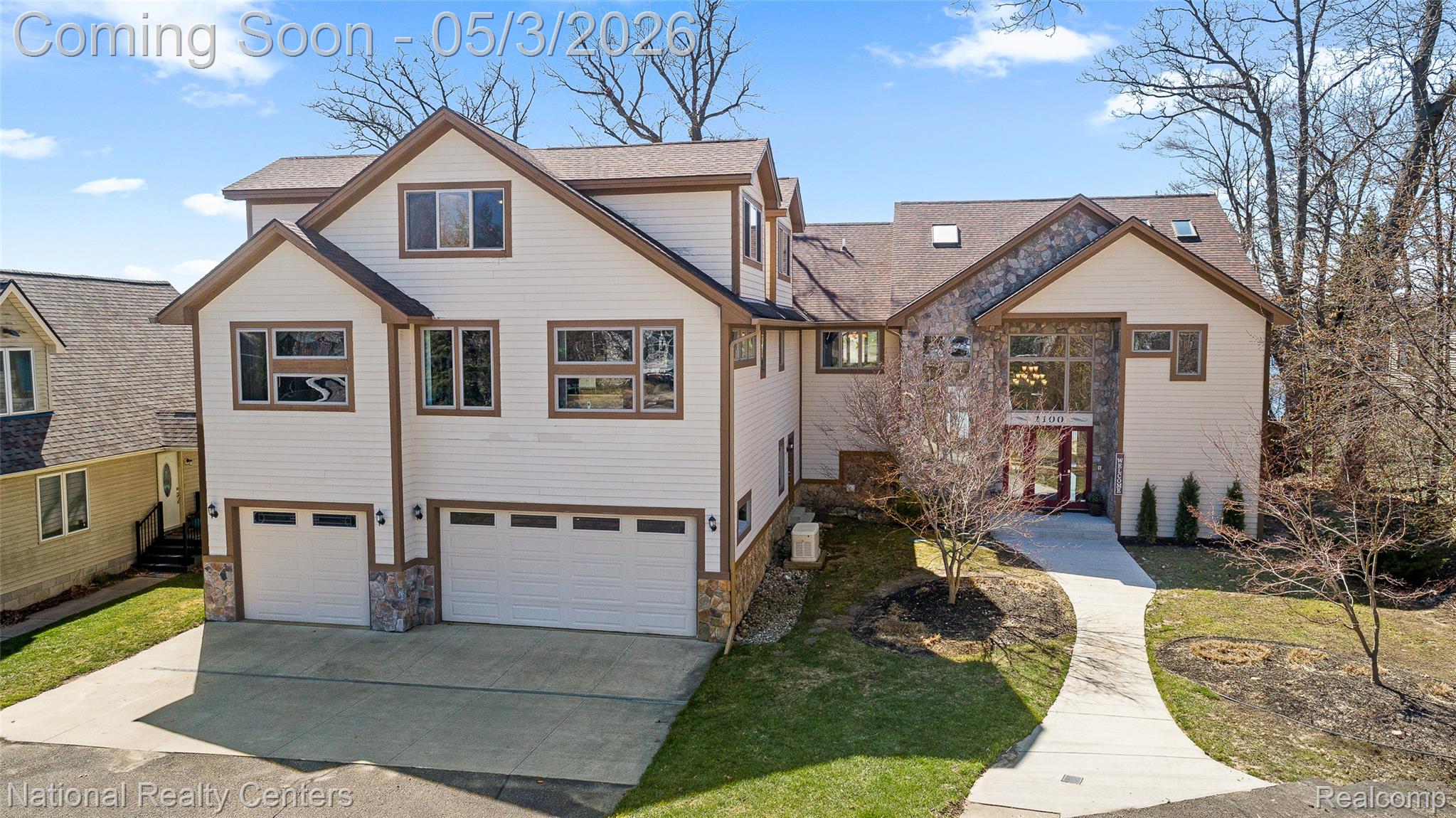 1100 Clearwater Boulevard