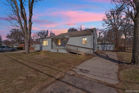 19050 Melrose Avenue Southfield City MI 48075