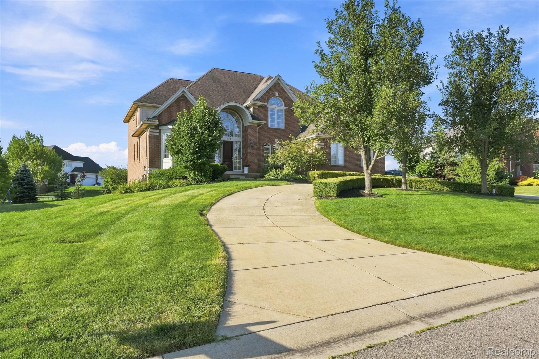 3603 N Century Oak Circle