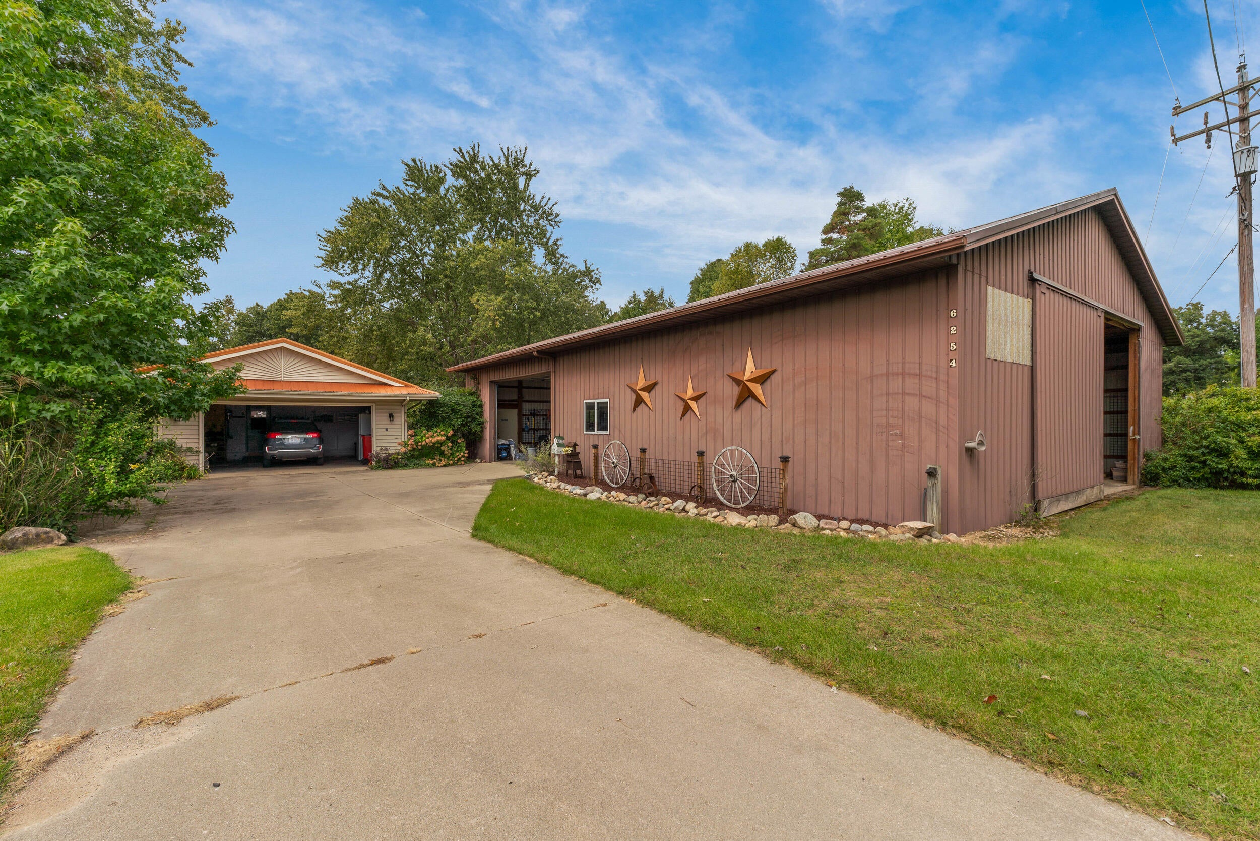 6254 Hudson Road