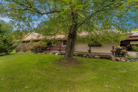 Photo of 6254 Hudson Road, Jefferson Township, MI 49266 (MLS # 53026051452)