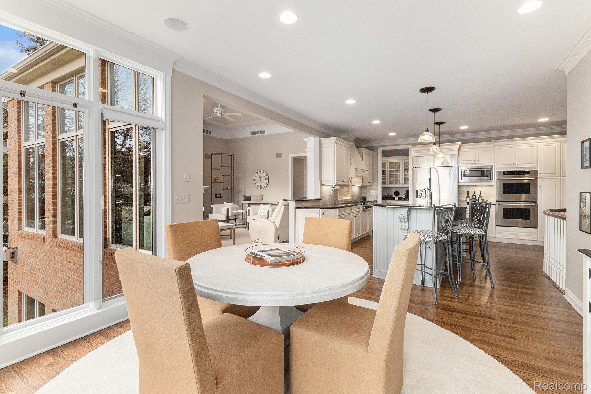 Clarkston, Michigan 48348, United States, 4 Bedrooms Bedrooms, ,5 BathroomsBathrooms,Residential,Coming Soon,242832