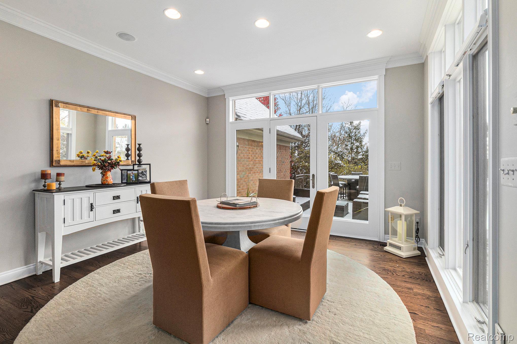 Clarkston, Michigan 48348, United States, 4 Bedrooms Bedrooms, ,5 BathroomsBathrooms,Residential,Coming Soon,242832