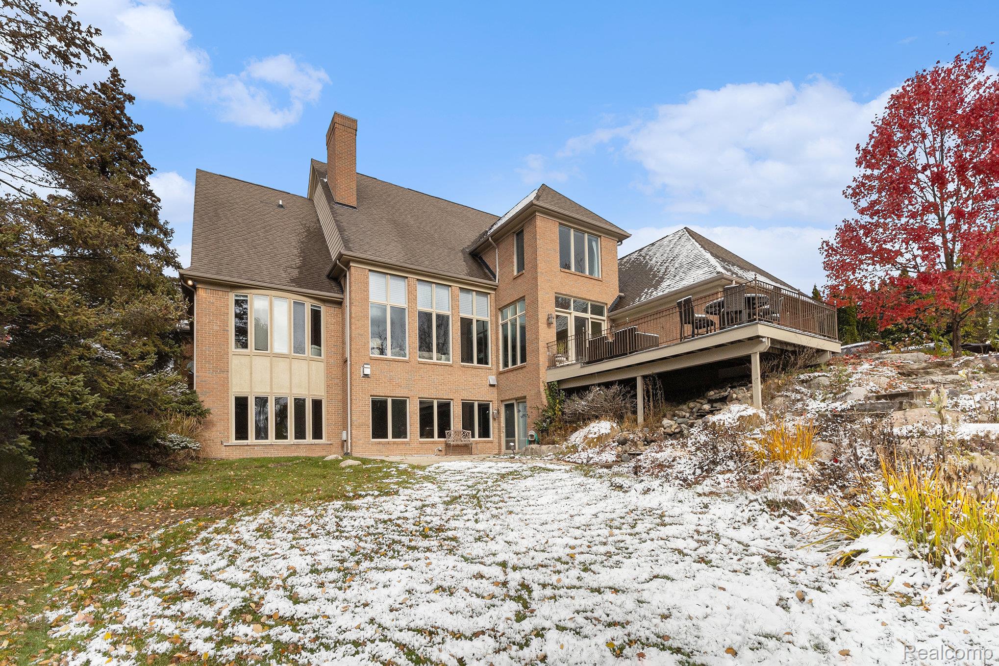 Clarkston, Michigan 48348, United States, 4 Bedrooms Bedrooms, ,5 BathroomsBathrooms,Residential,Coming Soon,242832