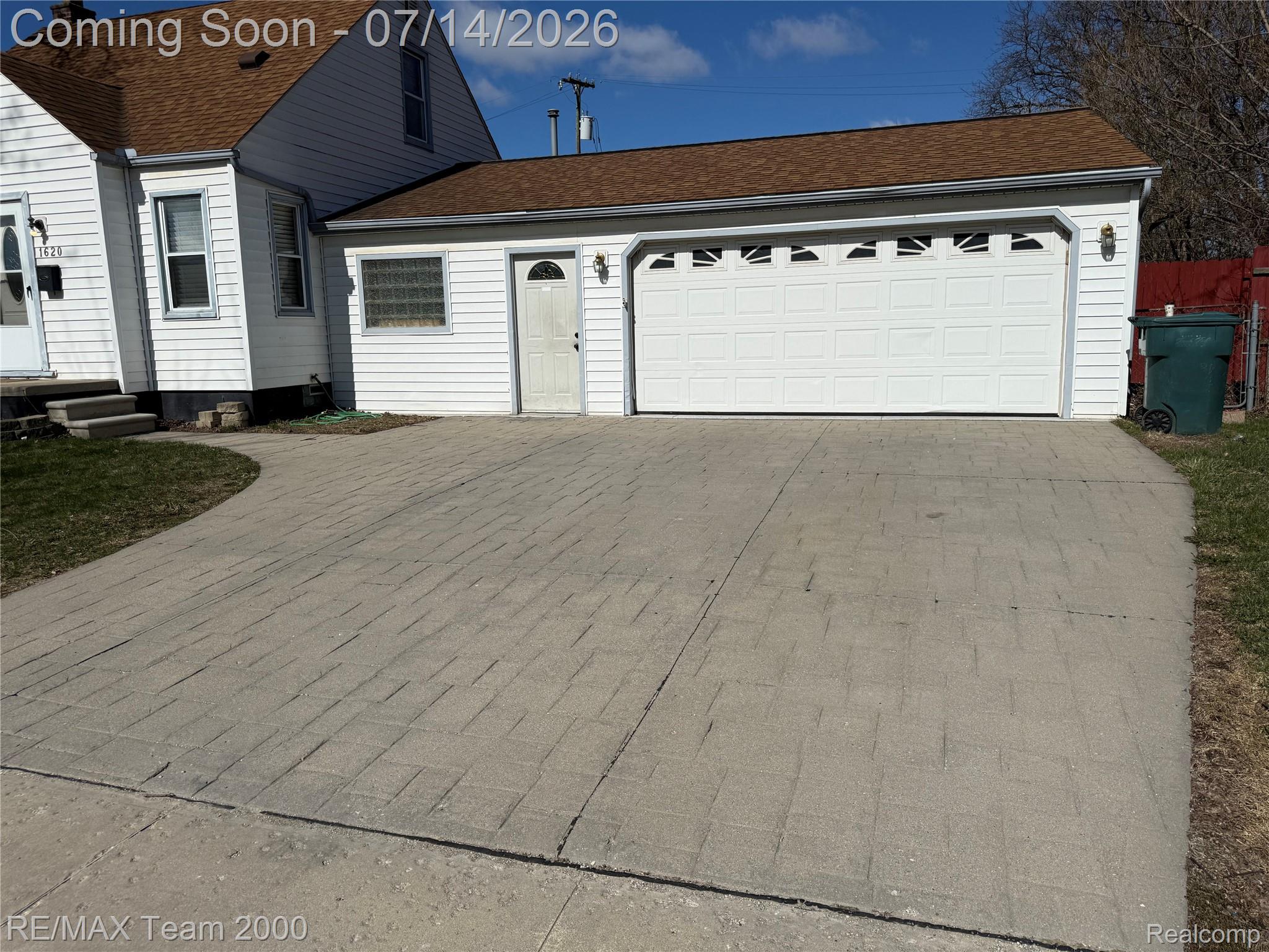 1620 Pingree Avenue