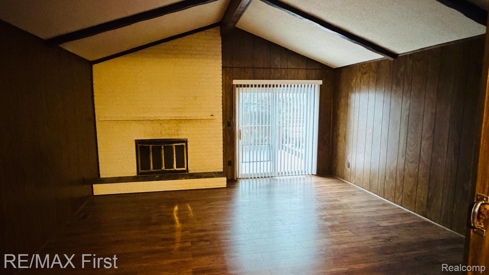 25653 Palomino Avenue