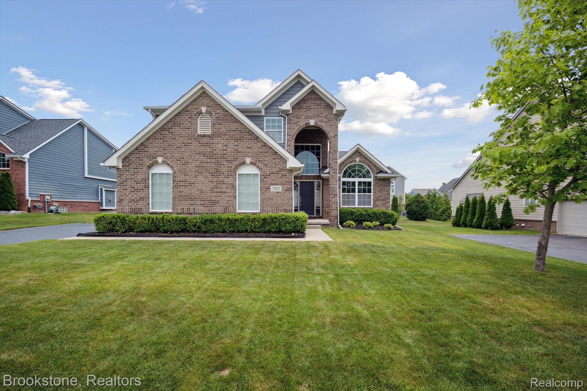 7422 S Village Drive