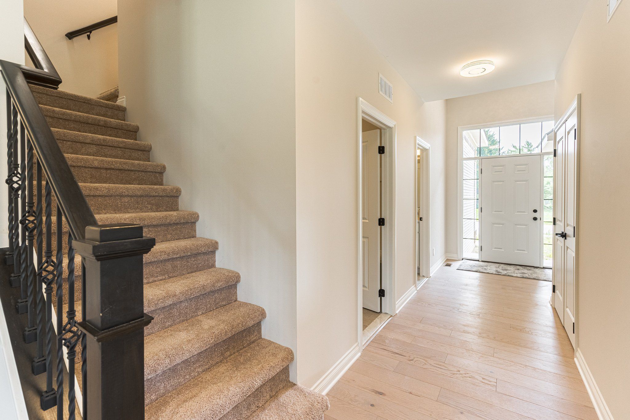 3184 ROMA Court