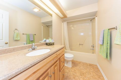 Tiny photo for 278 Lyn Anne Court #27, Ann Arbor, MI 48103 (MLS # 81026010122)