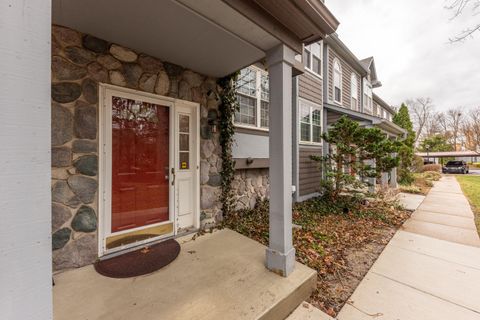 Tiny photo for 278 Lyn Anne Court #27, Ann Arbor, MI 48103 (MLS # 81026010122)