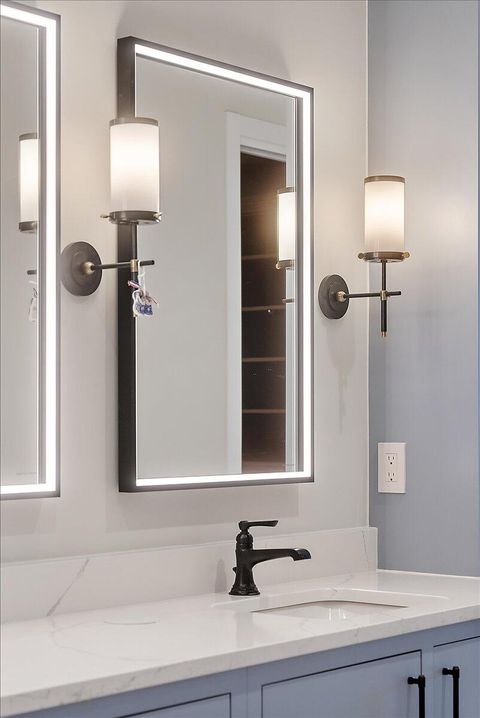 Tiny photo for 159 S River Avenue #502, Holland City, MI 49423 (MLS # 71026013414)