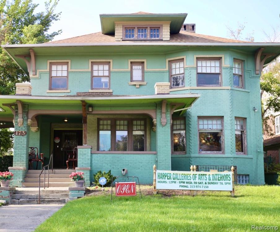 Detroit City, Michigan 48214, United States, 4 Bedrooms Bedrooms, ,3 BathroomsBathrooms,Residential,Active,138972