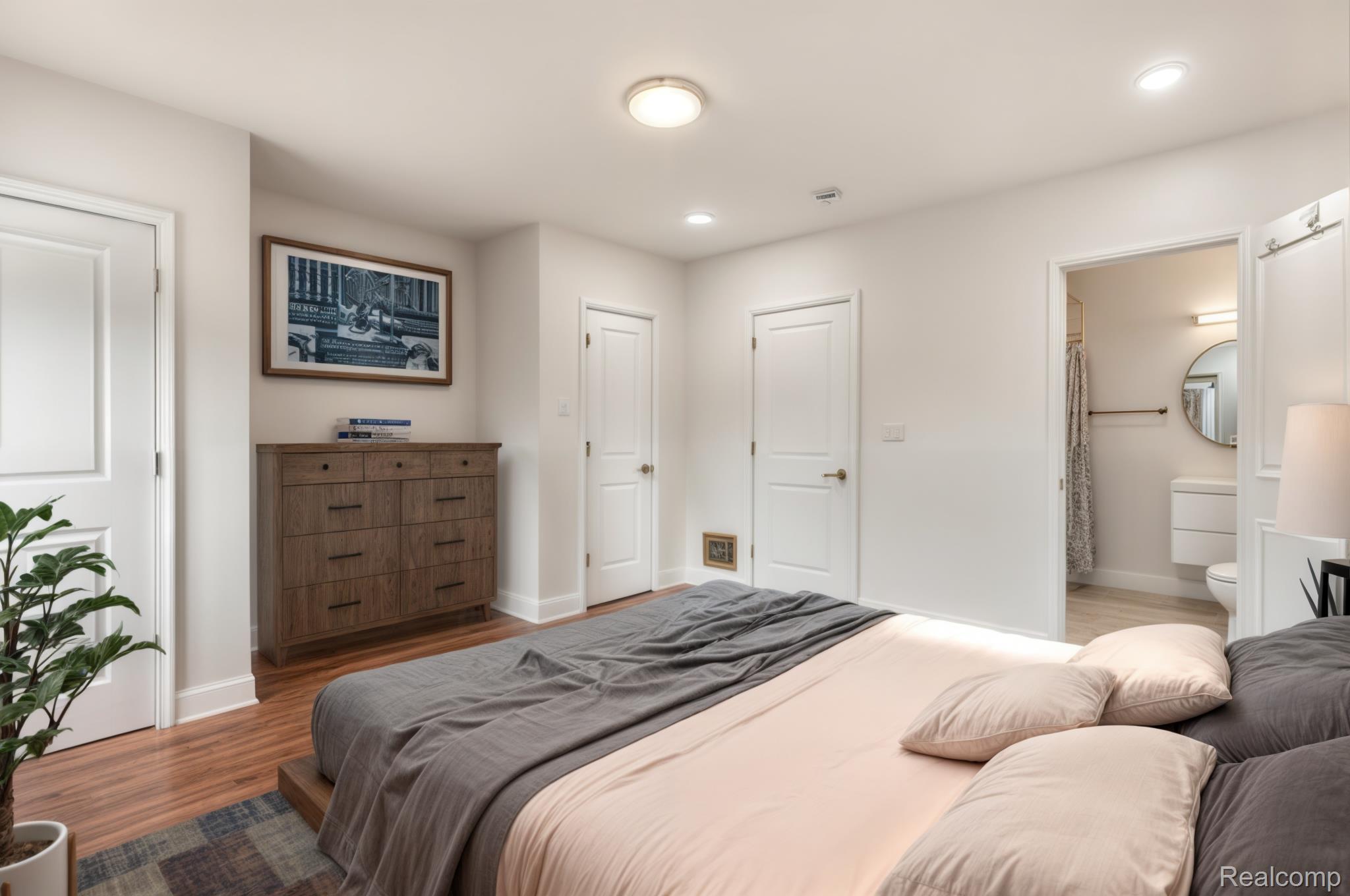 Detroit City, Michigan 48214, United States, 4 Bedrooms Bedrooms, ,3 BathroomsBathrooms,Residential,Active,138972