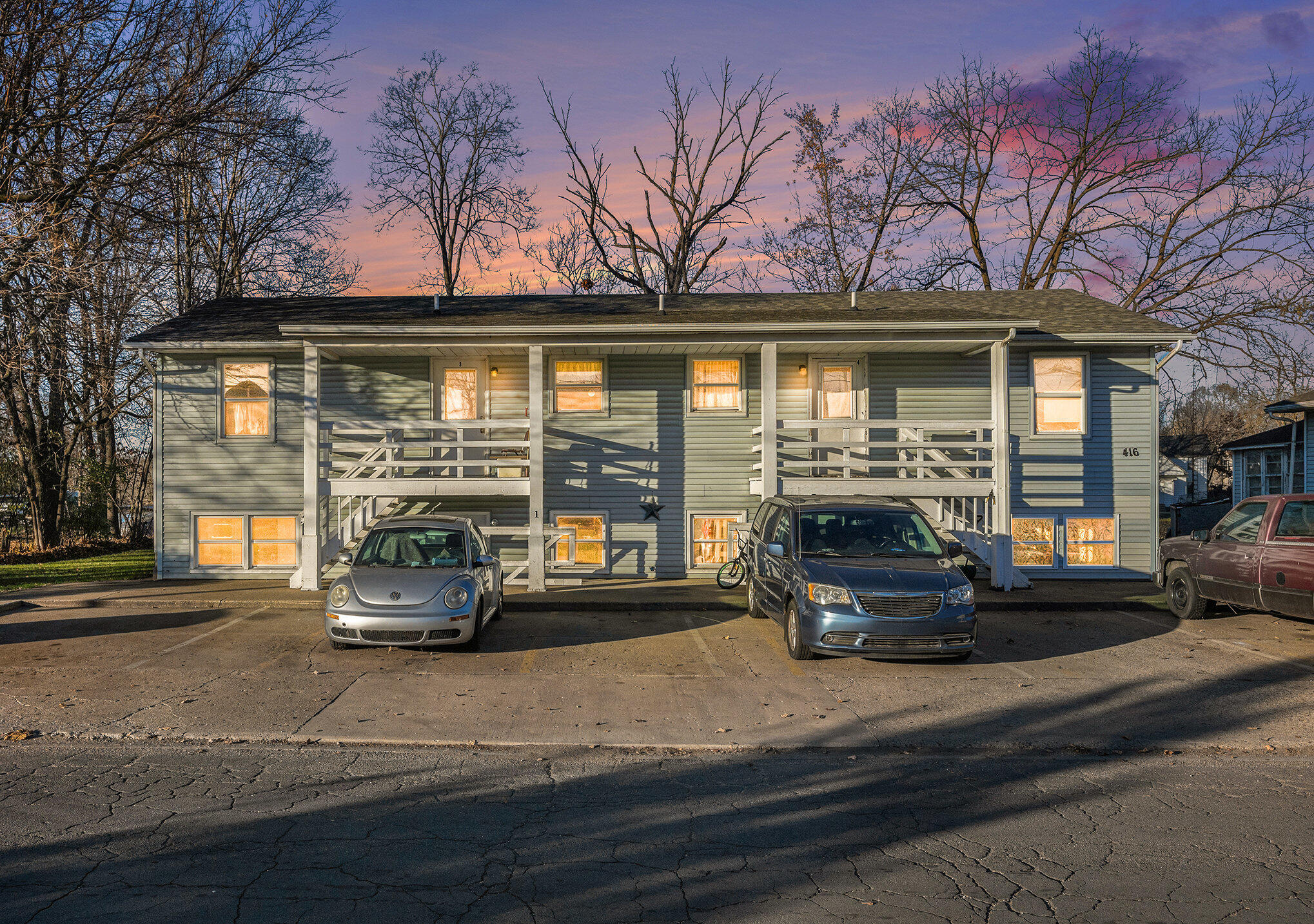416 River Street
