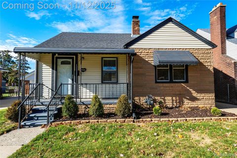 2466 15th Street Wyandotte City MI 48192