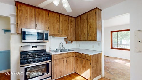 Tiny photo for 3303 W Lyndon Avenue, Mt Morris City, MI 48504 (MLS # 5050220220)